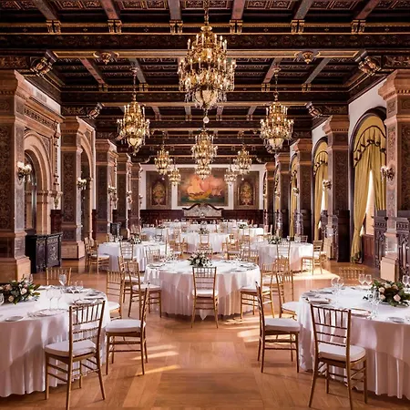 Szálloda Alfonso Xiii, A Luxury Collection Hotel, 5*