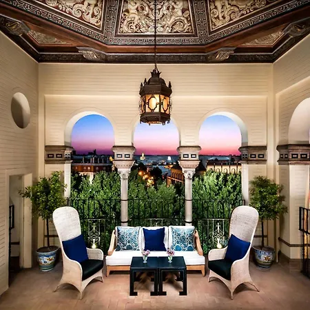 Szálloda Alfonso Xiii, A Luxury Collection Hotel,
