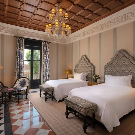 Alfonso Xiii, A Luxury Collection Hotel,
